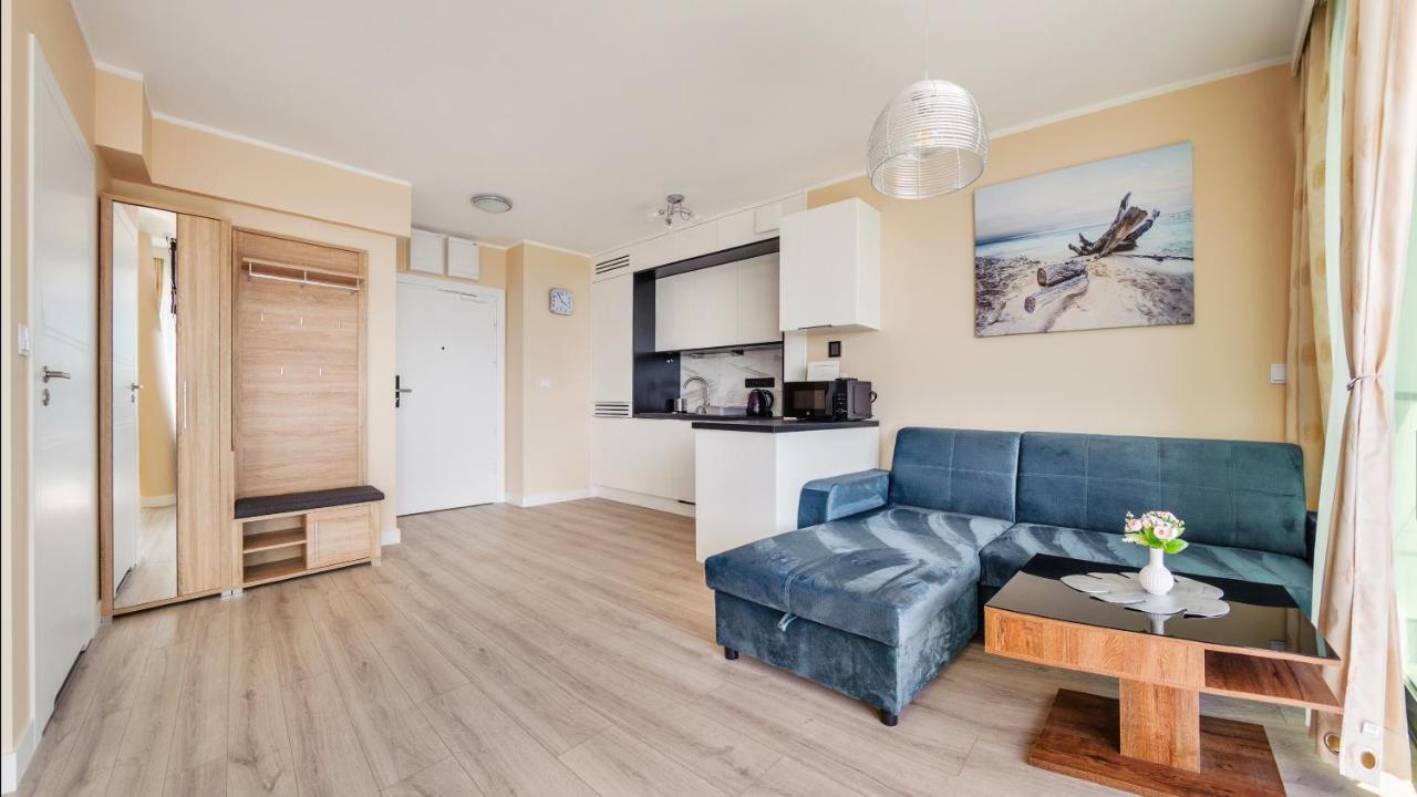 Prywatne Apartamenty Sun & Snow W Wave Z Basenem Miedzyzdroje Eksteriør billede